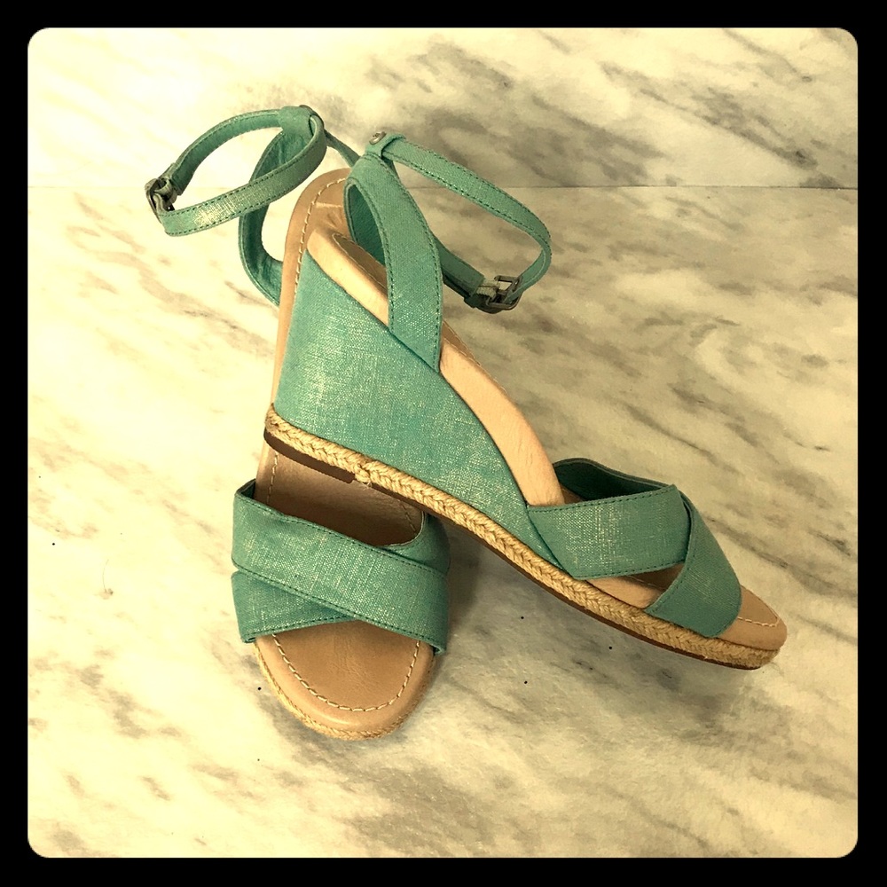 UGG Wedges